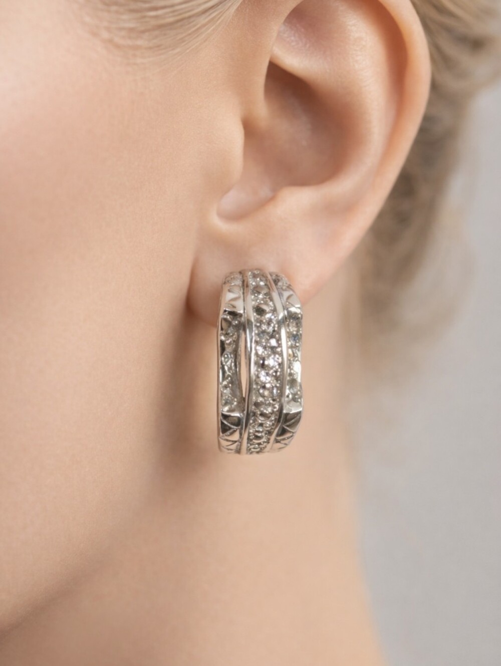 ✨ Vintage Jordache Silver-Tone C-Shape Post Earrings – Bold & Elegant Women's